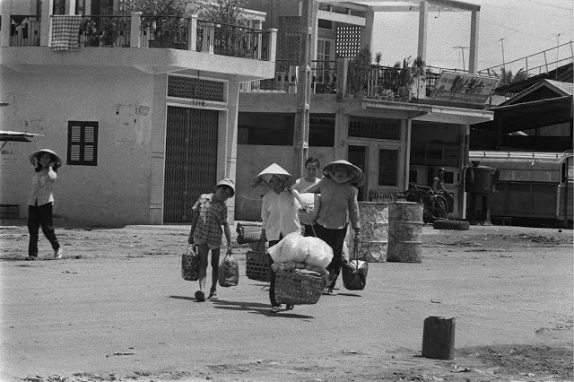 Sai Gon thap nien 1960 trong ong kinh nguoi Phap-Hinh-7